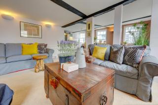 The Butter Market Overlook - An Exquisite Getaway! - Canterbury - 9