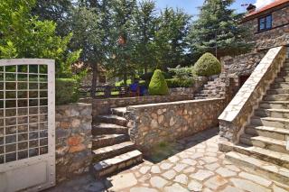 Luxurious Residence at the Village Square - 7