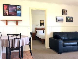 Promhills Cabins - 9