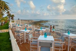 Aquamare Beach Hotel & Spa - Paphos - 2