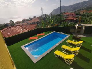 CASA DOS AVÓS Apartments with Pool in Funchal - Funchal - 4