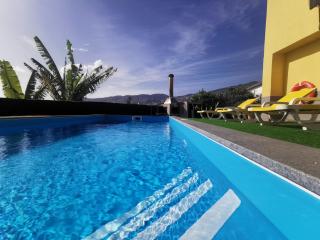 CASA DOS AVÓS Apartments with Pool in Funchal - Funchal - 9