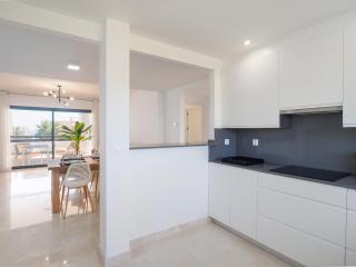2306 - Brand new apt, walking distance to beach! - 1