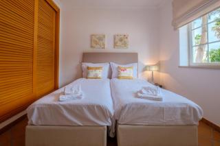 D. Sebastião Townhouse - Casal da Lagoa Seca - 4