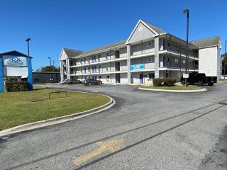 Savannah Garden Inn - 0