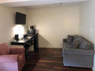 Grand Eastonian Hotel & Suites Easton - Easton - 9