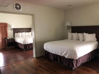 Grand Eastonian Hotel & Suites Easton - Easton - 1