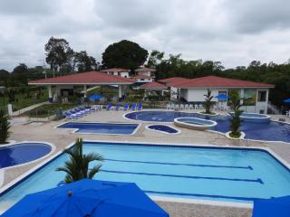 Finca Hotel San Jose - Montenegro - 0