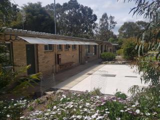 Grampians View Cottages and Units - Halls Gap - 1