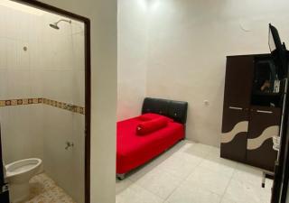 Radja Guest House - Balangberu - 1