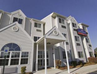 Red Lion Inn & Suites Elk Grove Village - Elk Grove Village - 6