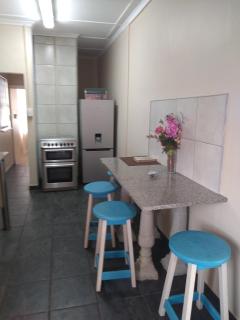 Henry's House On Sea - 2