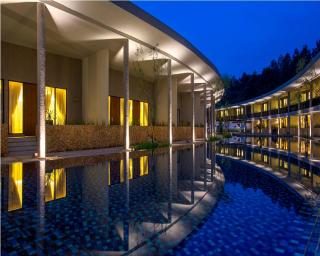 Hotel Neo+ Green Savana Sentul City - Bogor - 3