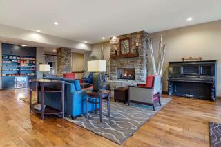 Comfort Inn & Suites - Blue Ridge - 8