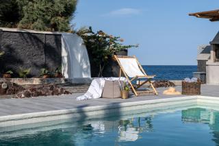 Damma Beachfront Luxury Villa - Kamari - 8