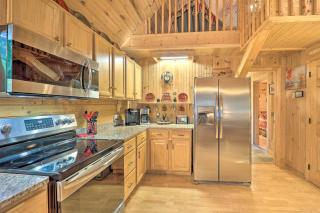 Game Room and Mtn Views Family Blue Ridge Retreat - 4