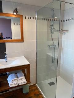 Le Clos St Georges - 2