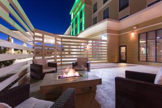 Holiday Inn Texarkana Arkansas Convention Center by IHG - 1