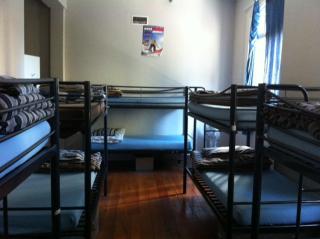 Surf 'N' Snow Backpackers - Auckland - 3