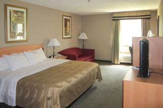 Quality Inn Nashville - Bloomington - Nashville - 3