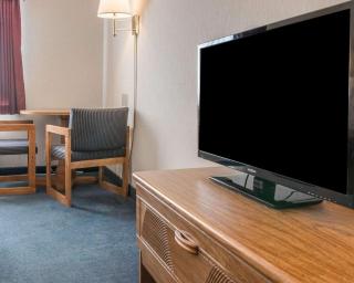 Quality Inn Hudsonville South - Hudsonville - 2