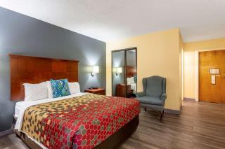 Econo Lodge Gallup West - Gallup - 4