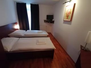 Hotel Arli - Senica - 9