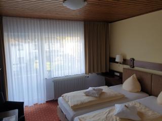 Kurparkhotel-Gemünd - Gemünd - 7