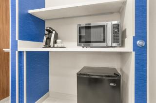 Holiday Inn Express & Suites Tacoma by IHG - Tacoma - 1