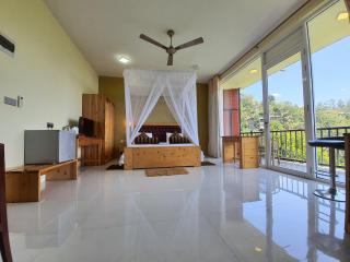 Hotel Ella`s Edge - 7