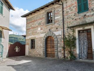 Belvilla by Oyo Castello di Argigliano - Casola in Lunigiana - 3