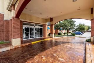 Quality Suites San Antonio Northeast - 6