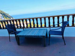 Hamilton Cove-Boho Chic Villa w/Golf Cart...No pets. - 6