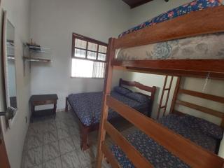0006.01 - Maranduba - Chalé - 1 Dorm - 5 Pess - 3 Quadras Do Mar - Piscina Coletiva - WIFI - Ubatuba - 1