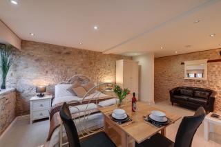 Hills Farm Stays - Kilmington - 9