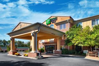 Holiday Inn Express Hotel & Suites Lancaster-Lititz by IHG - 4