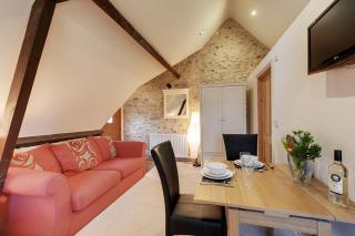 Hills Farm Stays - Kilmington - 6