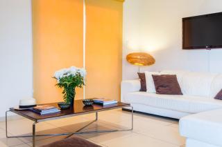 Silver Apartment 3 - 5