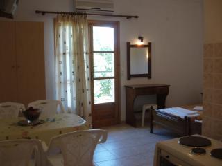 skiathos studios HL - 6