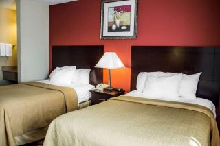 Quality Inn Brunswick Cleveland South - Brunswick - 9