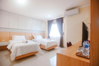 CHRYSANT HOTEL & RESORT - 4