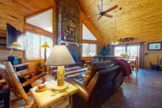Diamond J's Riverside Retreat - South Fork - 0