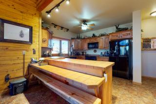 Diamond J's Riverside Retreat - South Fork - 5