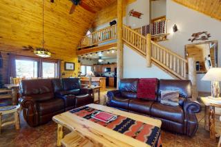 Diamond J's Riverside Retreat - South Fork - 2