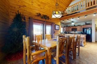 Diamond J's Riverside Retreat - South Fork - 1