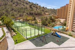 Luxury apartment on the 41st floor with stunning sea views - Benidorm - 3