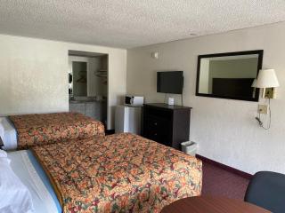 Red Carpet Inn Greensboro - Greensboro - 5