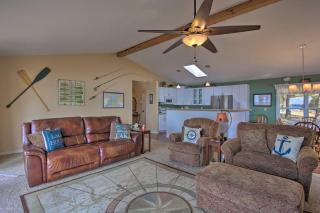 Shared Boat Ramp Waterfront Home in Grove - 7