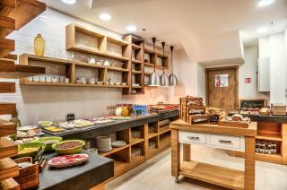 Holiday Inn Plovdiv by IHG - Plowdiw - 9