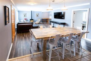 4 Bedroom Rustic Chalet - Blue Mountains - 2